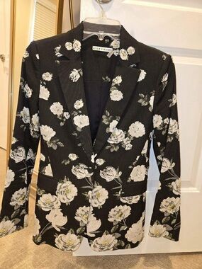 Alice and Olivia blazer